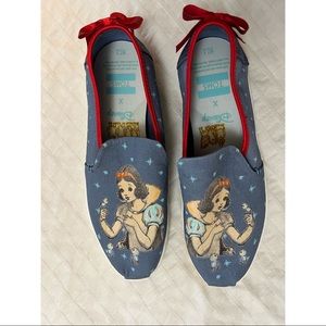 TOMS x DISNEY Snow White Sz 7.5
